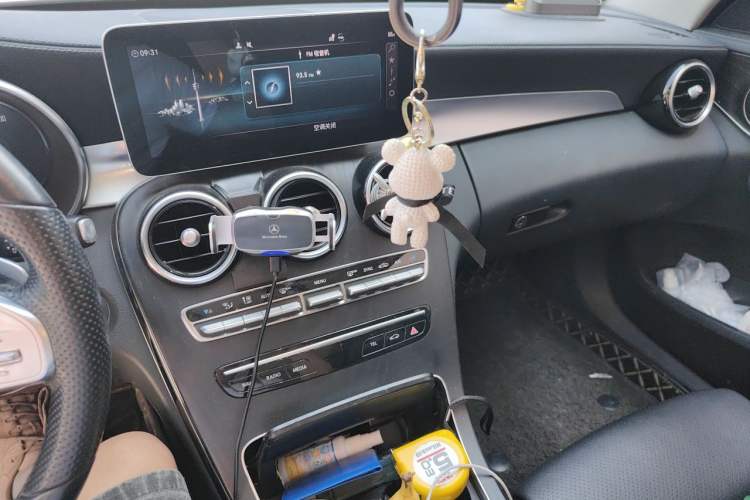 Used Mercedes-Benz C-Class 2021 C 200 L Fashion Edition Sport Version Audio And AC Panel