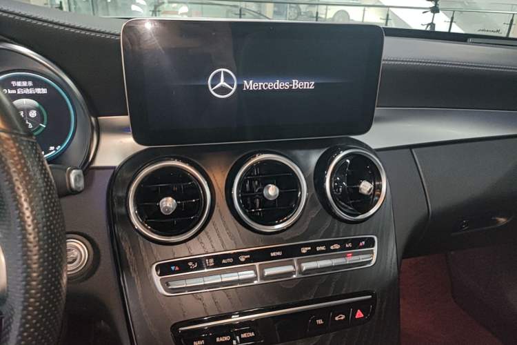 Used Mercedes-Benz C-Class 2021 C 260 L Sport Edition Audio And AC Panel