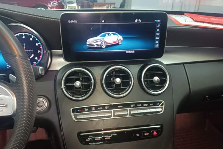 Used Mercedes-Benz C-Class 2021 C 200 L Fashion Edition Sport Version Audio And AC Panel