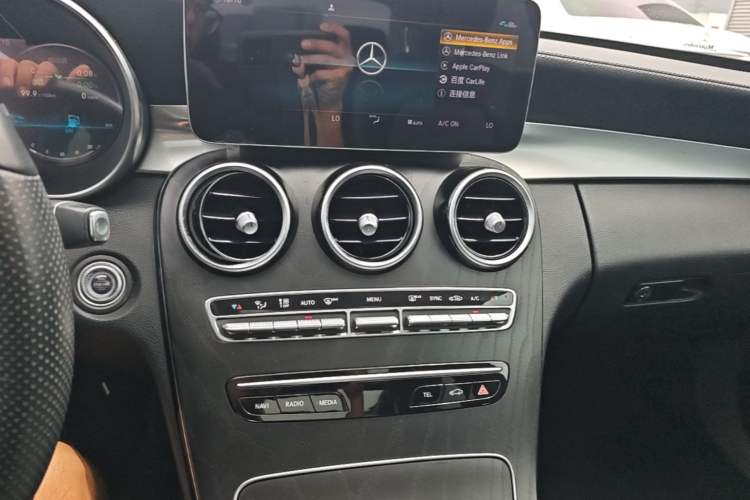 Used Mercedes-Benz C-Class 2021 C 260 L Sport Edition Audio And AC Panel