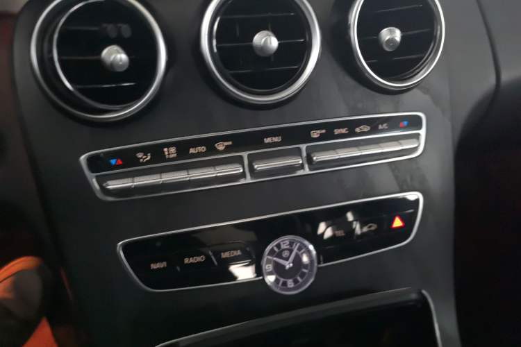 Used Mercedes-Benz C-Class 2021 C 260 L Sport Edition Star Collection Audio And AC Panel