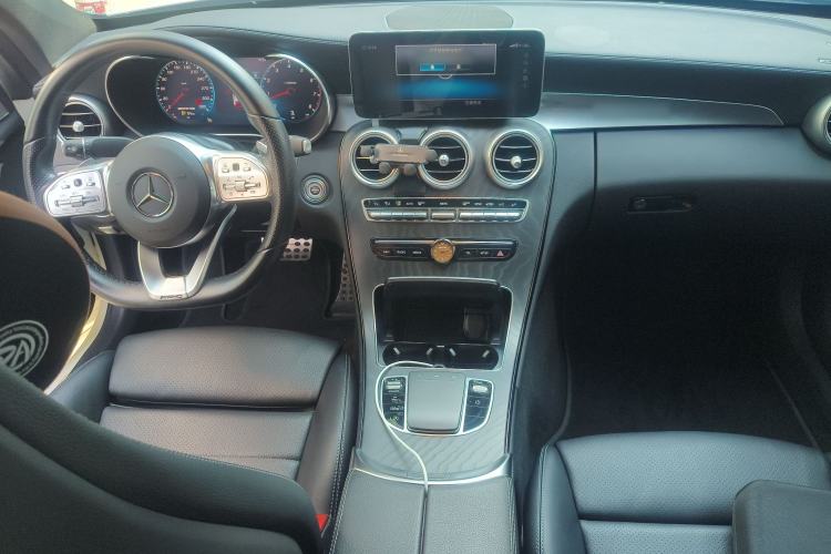 Used Mercedes-Benz C-Class 2021 C 200 Coupe Center Console