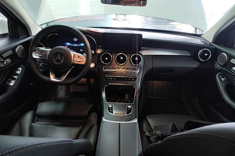 Used Mercedes-Benz C-Class 2021 C 260 L Sport Edition Center Console