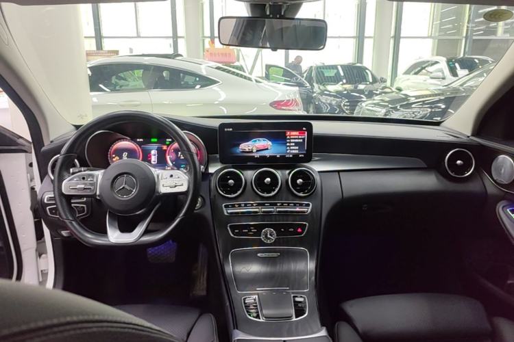 Used Mercedes-Benz C-Class 2021 C 260 L Sport Edition Star Collection Center Console