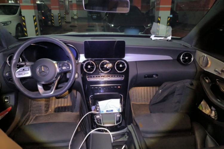 Used Mercedes-Benz C-Class 2021 C 260 Star Edition Center Console