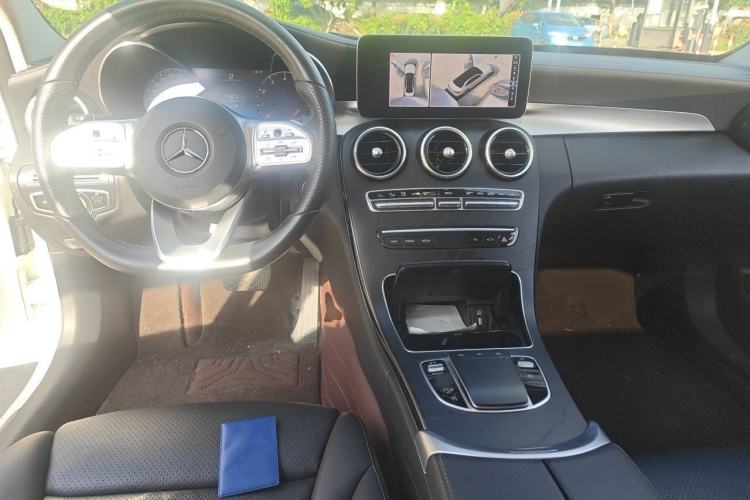 Used Mercedes-Benz C-Class 2021 C 260 L Sport Edition Center Console