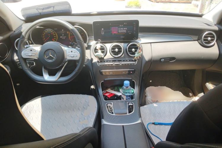 Used Mercedes-Benz C-Class 2021 C 200 L Fashion Edition Sport Version Center Console