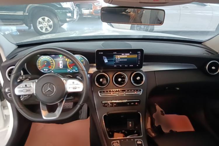 Used Mercedes-Benz C-Class 2021 C 260 L Sport Edition Center Console