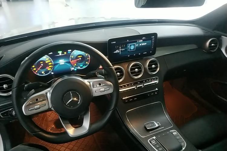 Used Mercedes-Benz C-Class 2021 C 260 Coupe Center Console