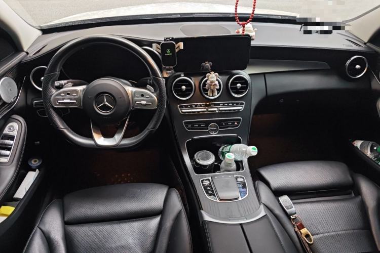 Used Mercedes-Benz C-Class 2021 C 260 L Sport Edition Star Collection Center Console