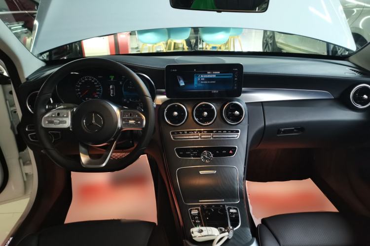 Used Mercedes-Benz C-Class 2021 C 260 L Sport Edition Star Collection Center Console