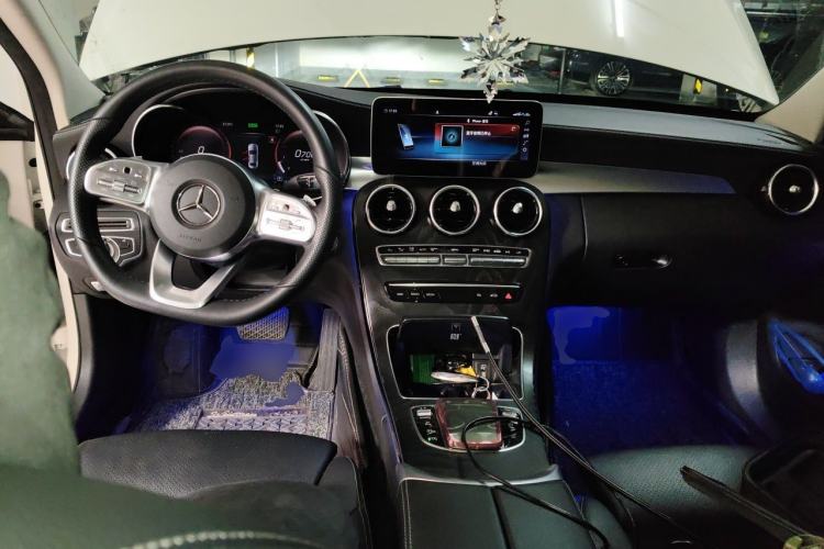 Used Mercedes-Benz C-Class 2021 C 260 L Sport Edition Center Console