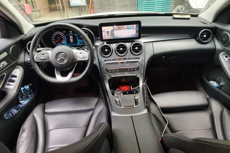 Used Mercedes-Benz C-Class 2021 C 260 L Sport Edition Center Console