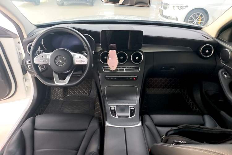 Used Mercedes-Benz C-Class 2021 C 260 L Sport Edition Center Console