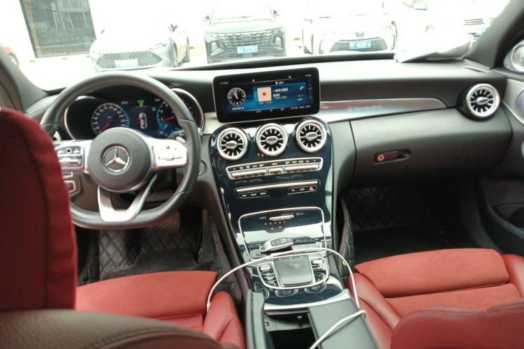 Used Mercedes-Benz C-Class 2021 C 260 Star Edition Center Console