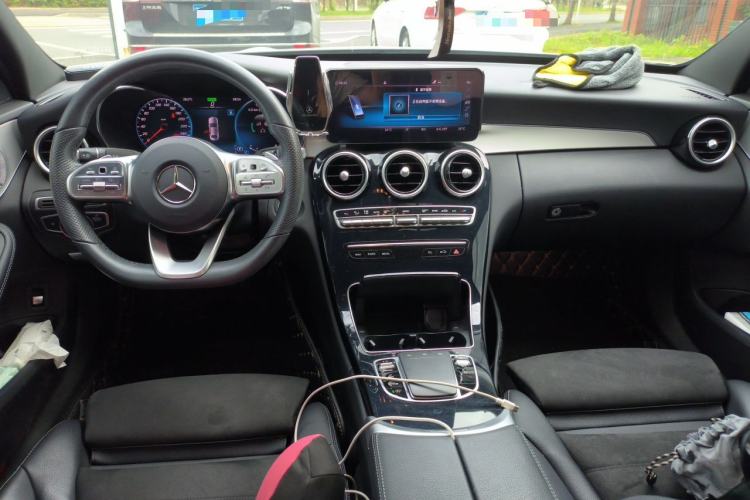 Used Mercedes-Benz C-Class 2021 C 260 Star Edition Center Console