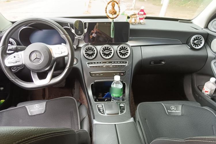 Used Mercedes-Benz C-Class 2021 C 200 L Fashion Edition Sport Version Center Console
