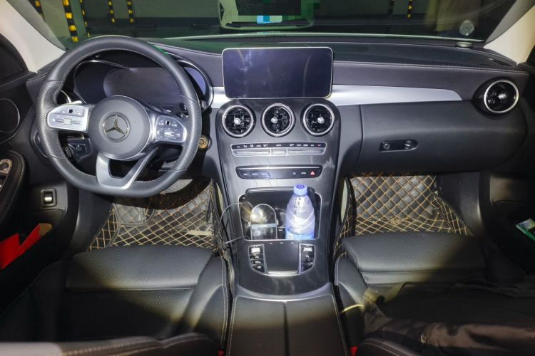 Used Mercedes-Benz C-Class 2021 C 200 L Fashion Edition Sport Version Center Console