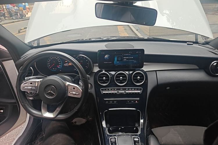 Used Mercedes-Benz C-Class 2021 C 260 Star Edition Center Console