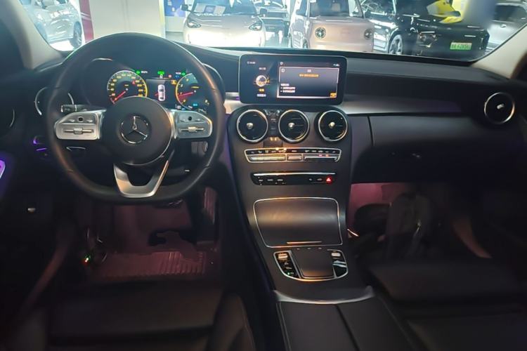 Used Mercedes-Benz C-Class 2021 C 260 L Sport Edition Center Console