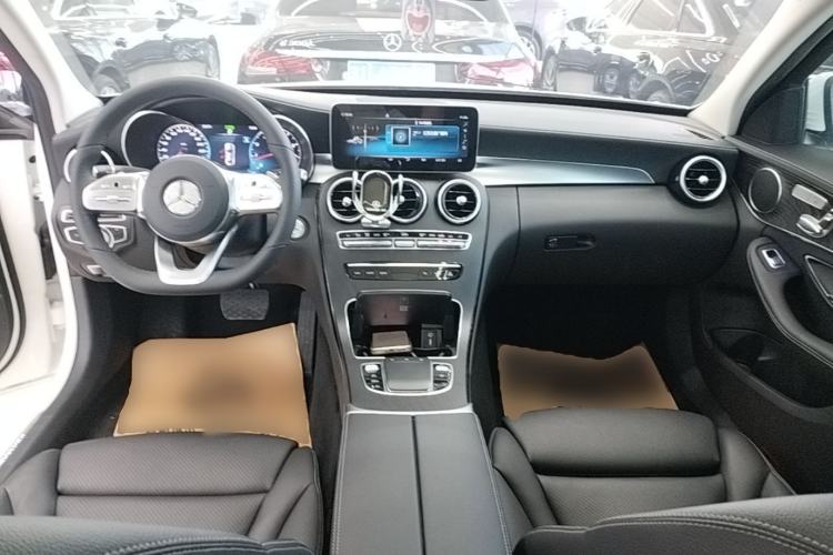 Used Mercedes-Benz C-Class 2021 C 260 L Sport Edition Center Console