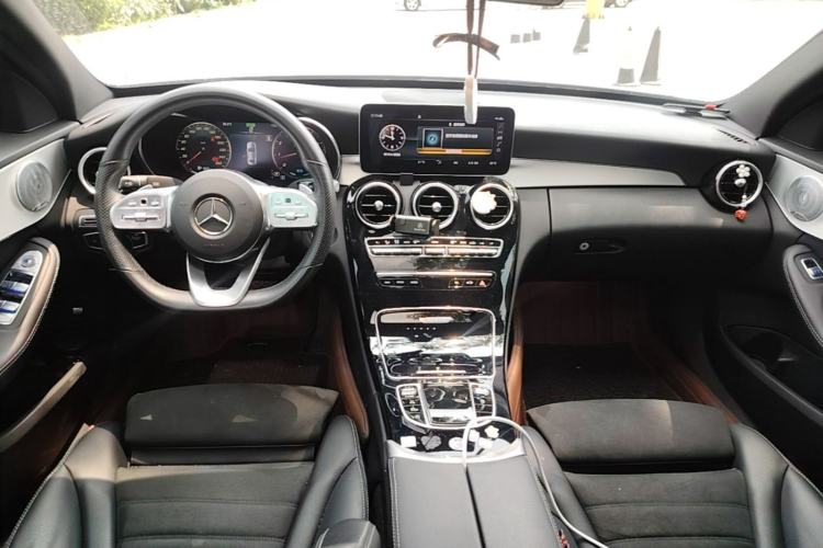 Used Mercedes-Benz C-Class 2021 C 260 Star Edition Center Console