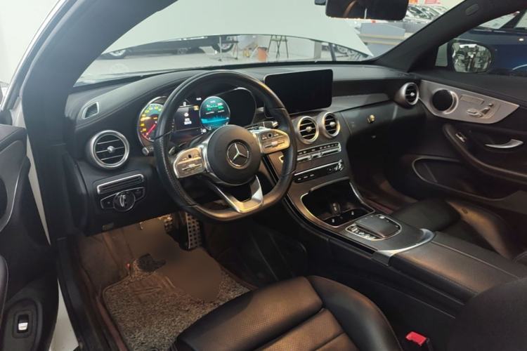 Used Mercedes-Benz C-Class 2021 C 260 Coupe Center Console