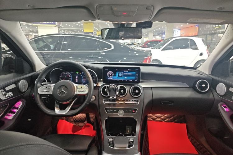 Used Mercedes-Benz C-Class 2021 C 260 L Sport Edition Star Collection Center Console