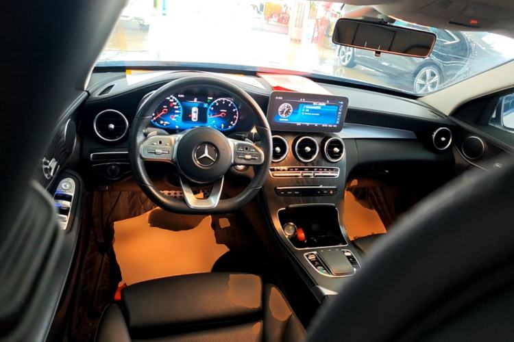 Used Mercedes-Benz C-Class 2021 C 200 L Fashion Edition Sport Version Center Console