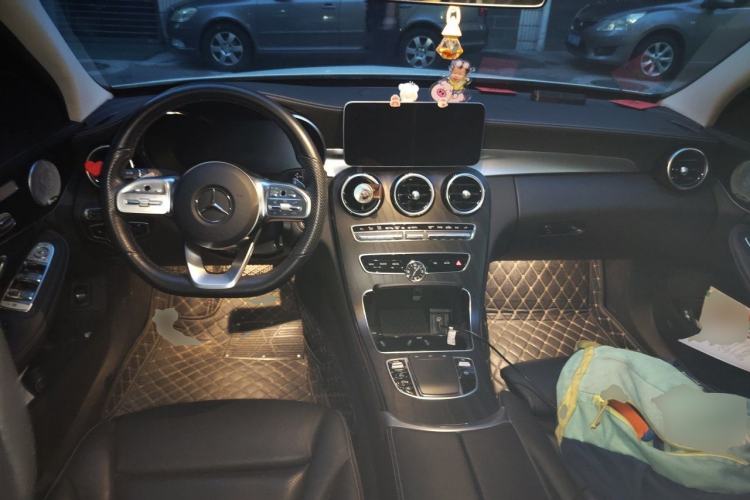 Used Mercedes-Benz C-Class 2021 C 260 L Sport Edition Star Collection Center Console