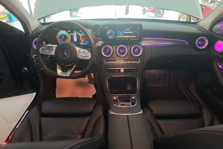 Used Mercedes-Benz C-Class 2021 C 260 L Sport Edition Center Console