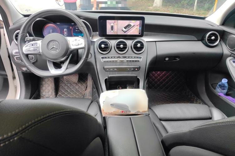 Used Mercedes-Benz C-Class 2021 C 200 L Fashion Edition Sport Version Center Console