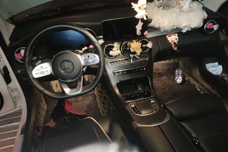 Used Mercedes-Benz C-Class 2021 C 260 L Sport Edition Center Console
