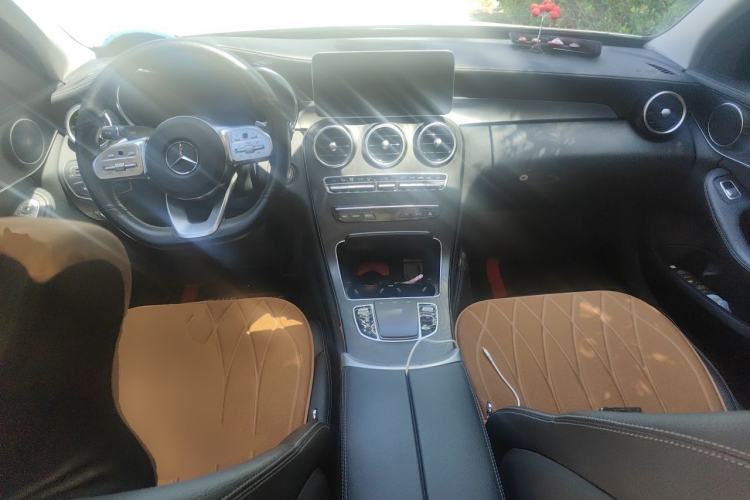 Used Mercedes-Benz C-Class 2021 C 200 L Fashion Edition Sport Version Center Console