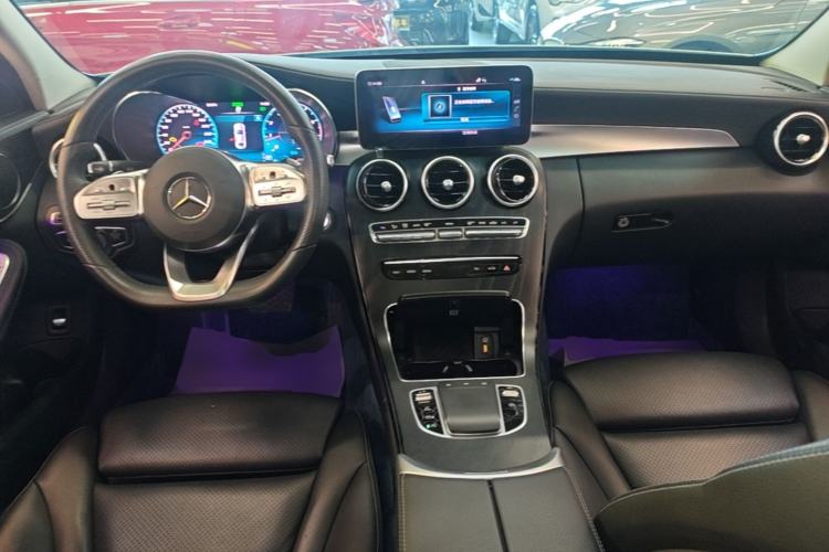 Used Mercedes-Benz C-Class 2021 C 260 L Sport Edition Center Console