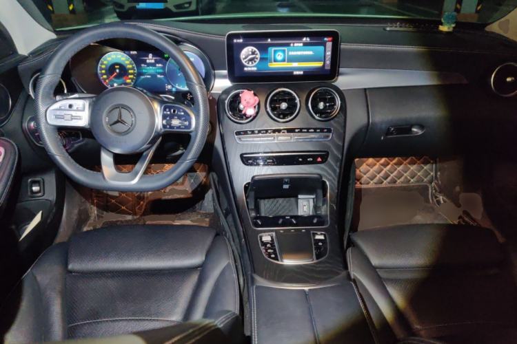 Used Mercedes-Benz C-Class 2021 C 260 L Sport Edition Center Console
