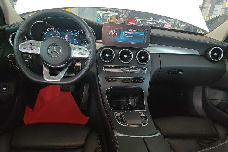 Used Mercedes-Benz C-Class 2021 C 200 L Fashion Edition Sport Version Center Console