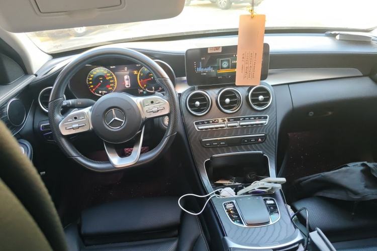 Used Mercedes-Benz C-Class 2021 C 200 L Fashion Edition Sport Version Center Console