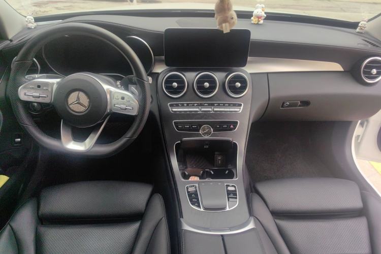 Used Mercedes-Benz C-Class 2021 C 260 L Sport Edition Star Collection Center Console