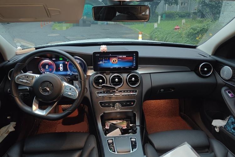 Used Mercedes-Benz C-Class 2021 C 260 L Sport Edition Center Console