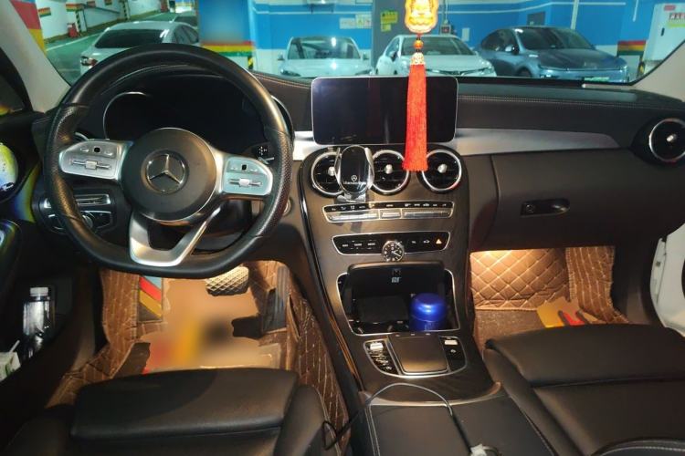 Used Mercedes-Benz C-Class 2021 C 260 L Sport Edition Star Collection Center Console