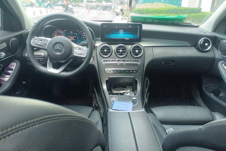 Used Mercedes-Benz C-Class 2021 C 260 L Sport Edition Center Console