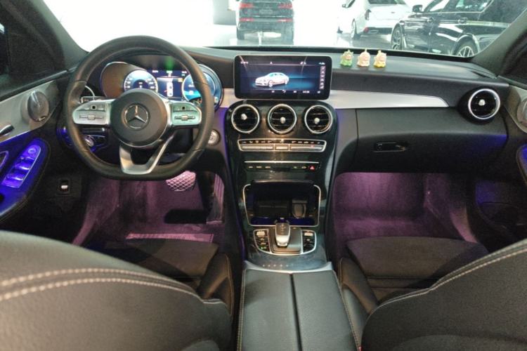 Used Mercedes-Benz C-Class 2021 C 260 Star Edition Center Console