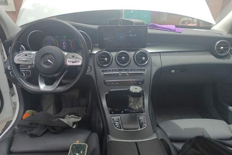 Used Mercedes-Benz C-Class 2021 C 260 L Sport Edition Center Console