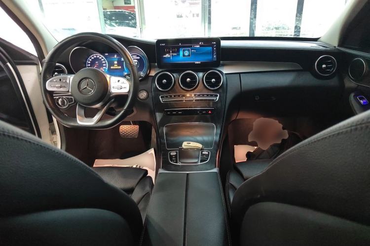 Used Mercedes-Benz C-Class 2021 C 200 L Fashion Edition Sport Version Center Console