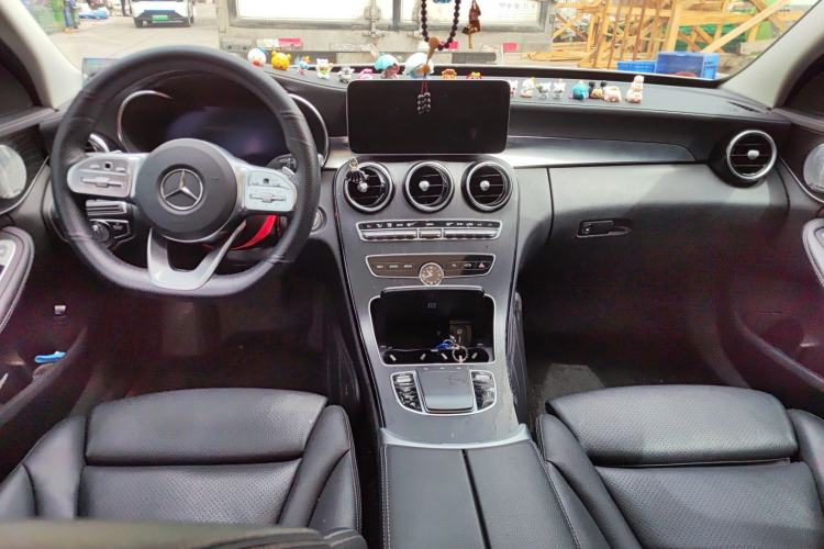 Used Mercedes-Benz C-Class 2021 C 260 L Sport Edition Star Collection Center Console