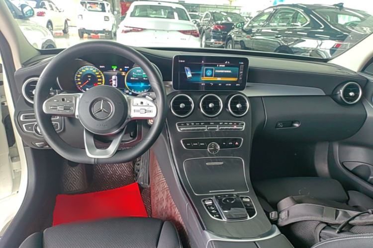 Used Mercedes-Benz C-Class 2021 C 260 L Sport Edition Star Collection Center Console
