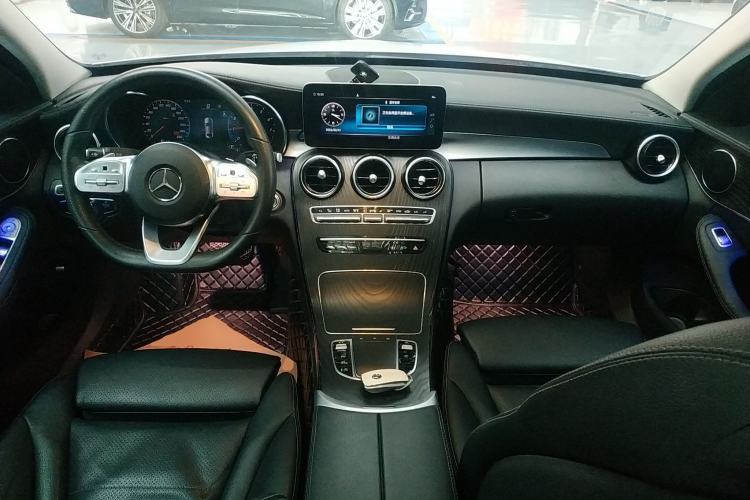 Used Mercedes-Benz C-Class 2021 C 200 L Fashion Edition Sport Version Center Console