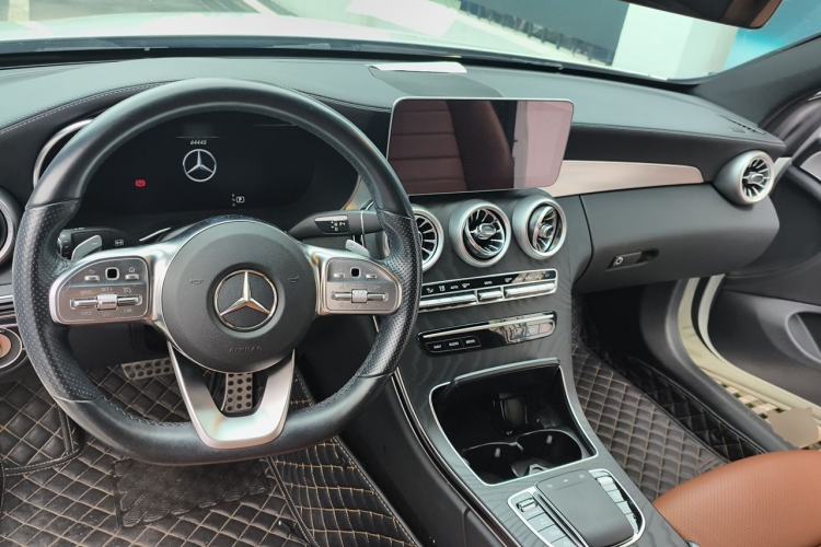 Used Mercedes-Benz C-Class 2021 C 260 Coupe Center Console