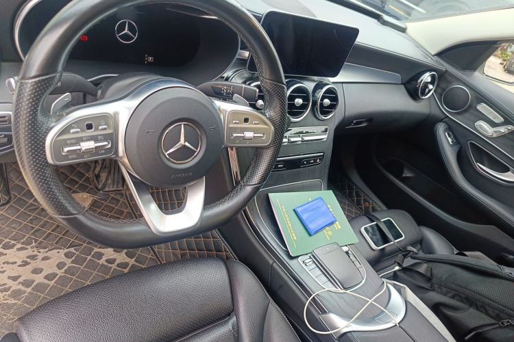 Used Mercedes-Benz C-Class 2021 C 260 L Sport Edition Center Console
